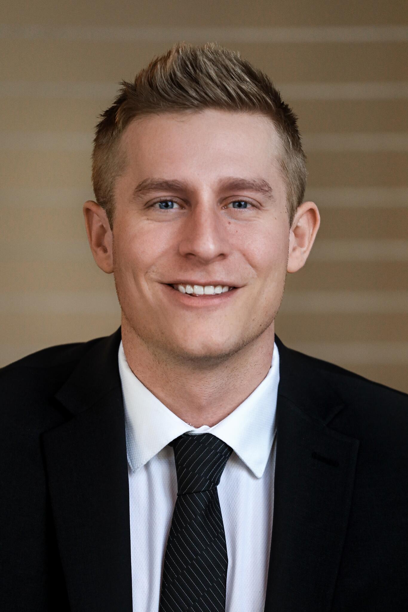 Jessy & Hayden Humphrey Real Estate Brokers Battle Ground