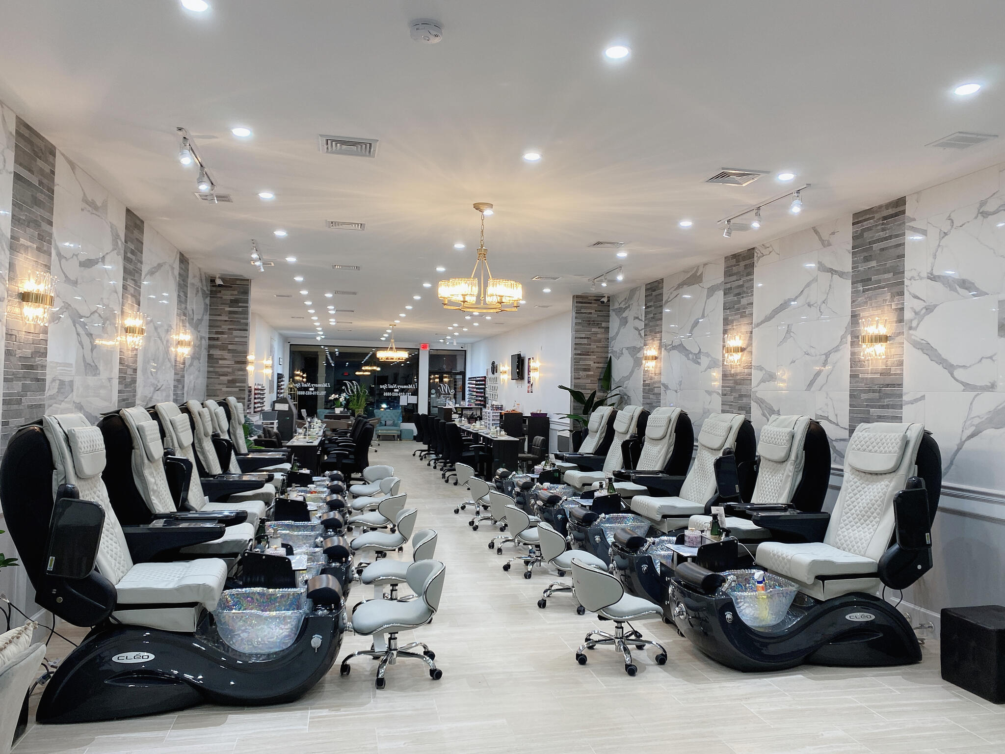 Nancy Nails & Spa - Nail Salon in Douglas