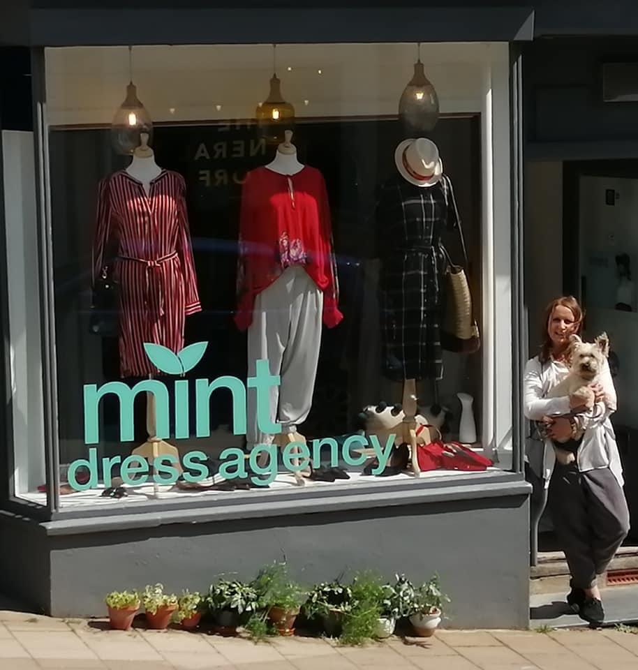 Mint Dress Agency - 1 Recommendations 