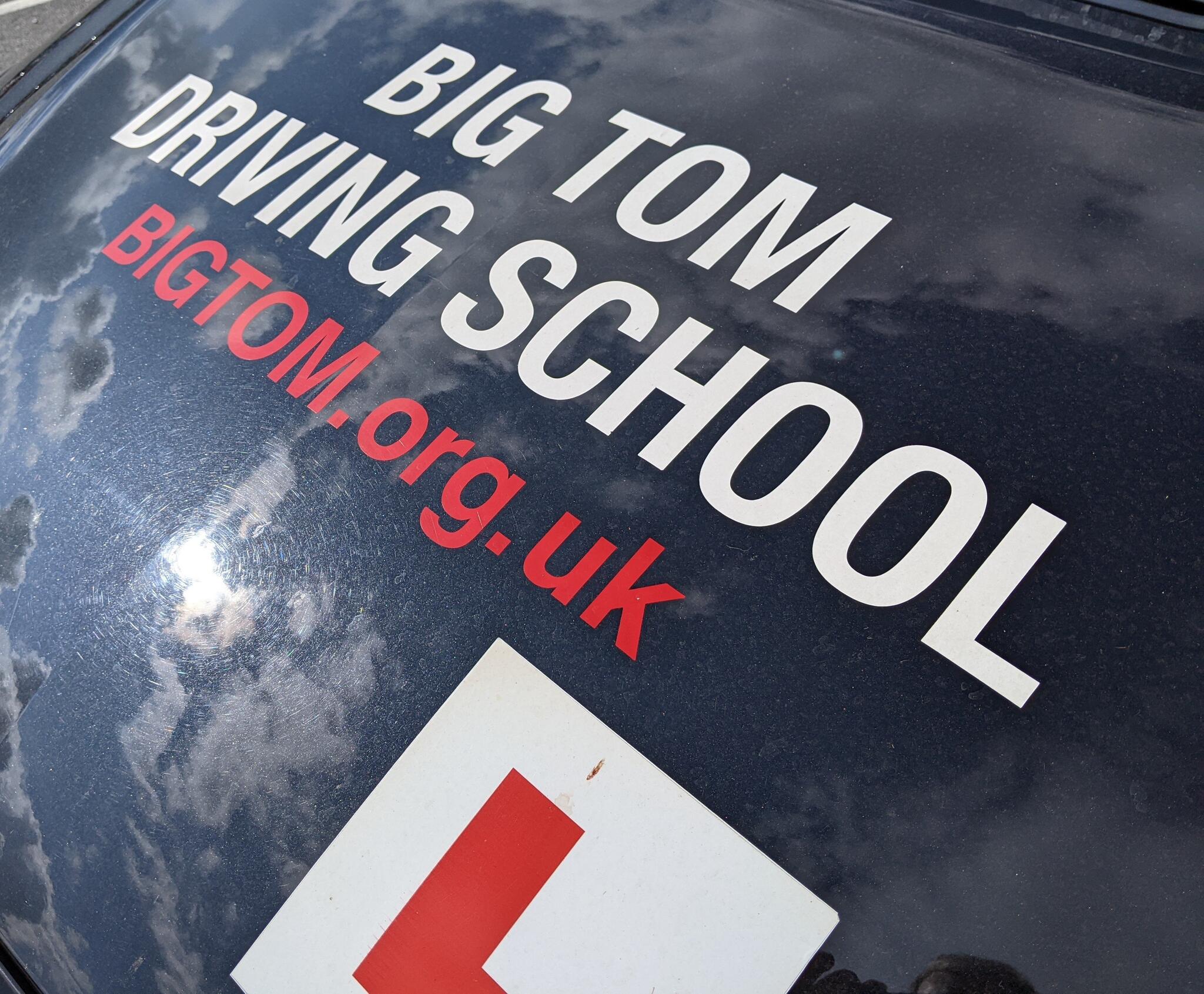 Big Tom Bourne Nextdoor