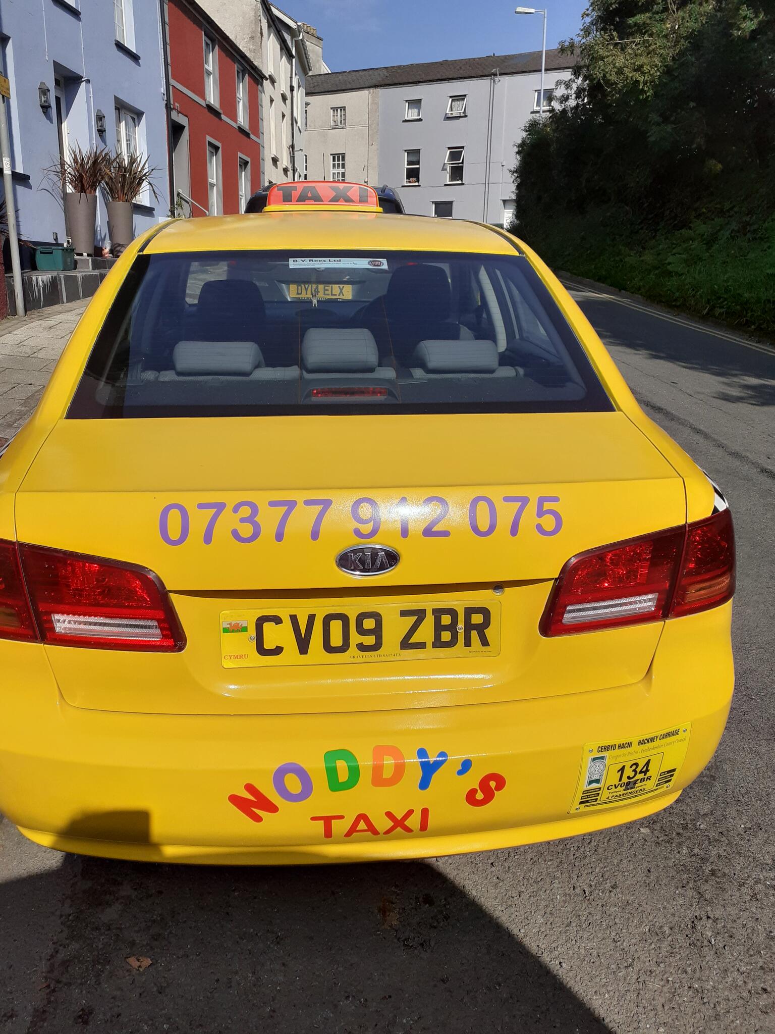 Noddys Taxi Narberth Nextdoor