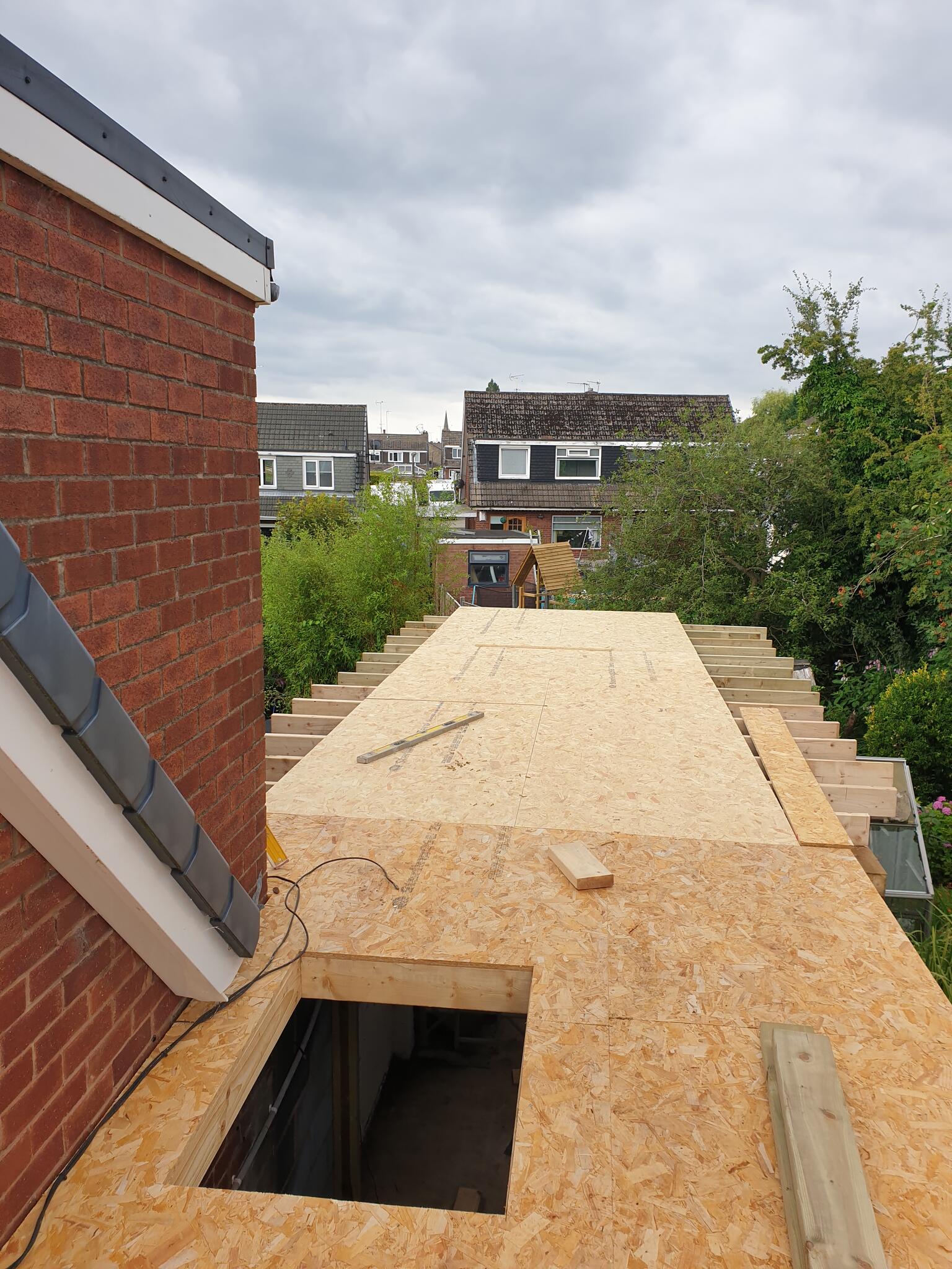 js roofing and building Salford Nextdoor