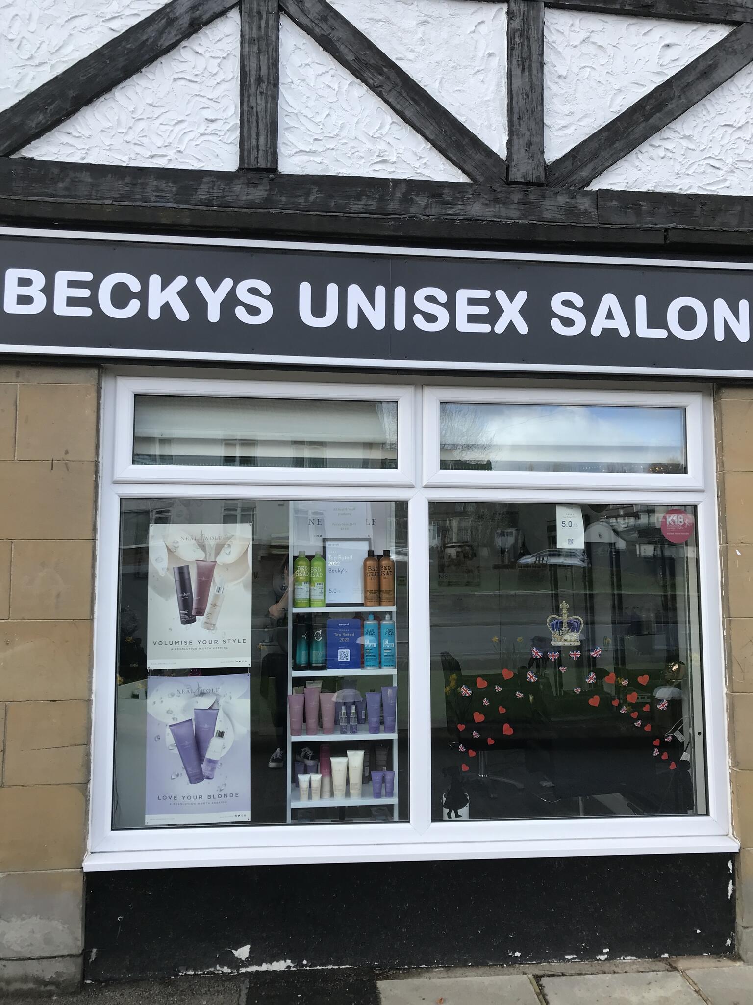 BECKYS HAIRDRESSERS Leeds Nextdoor