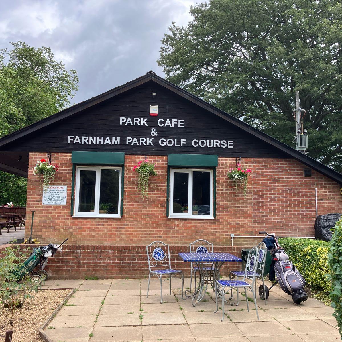 Birdies Coffee House & Bar & Farnham Park Golf Course Farnham, GBENG
