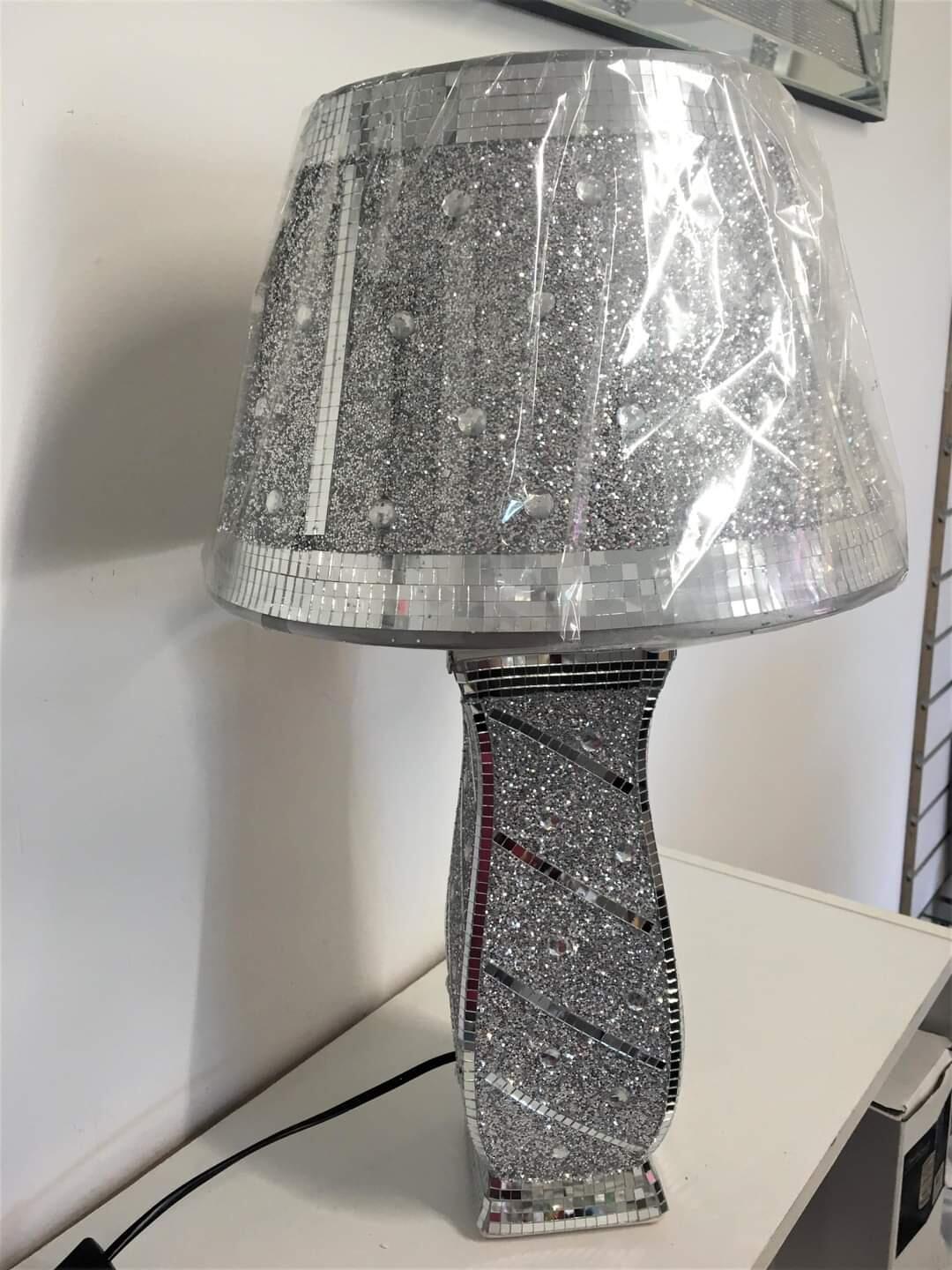 Diamond Duo - Sheerness, GB-ENG - Nextdoor