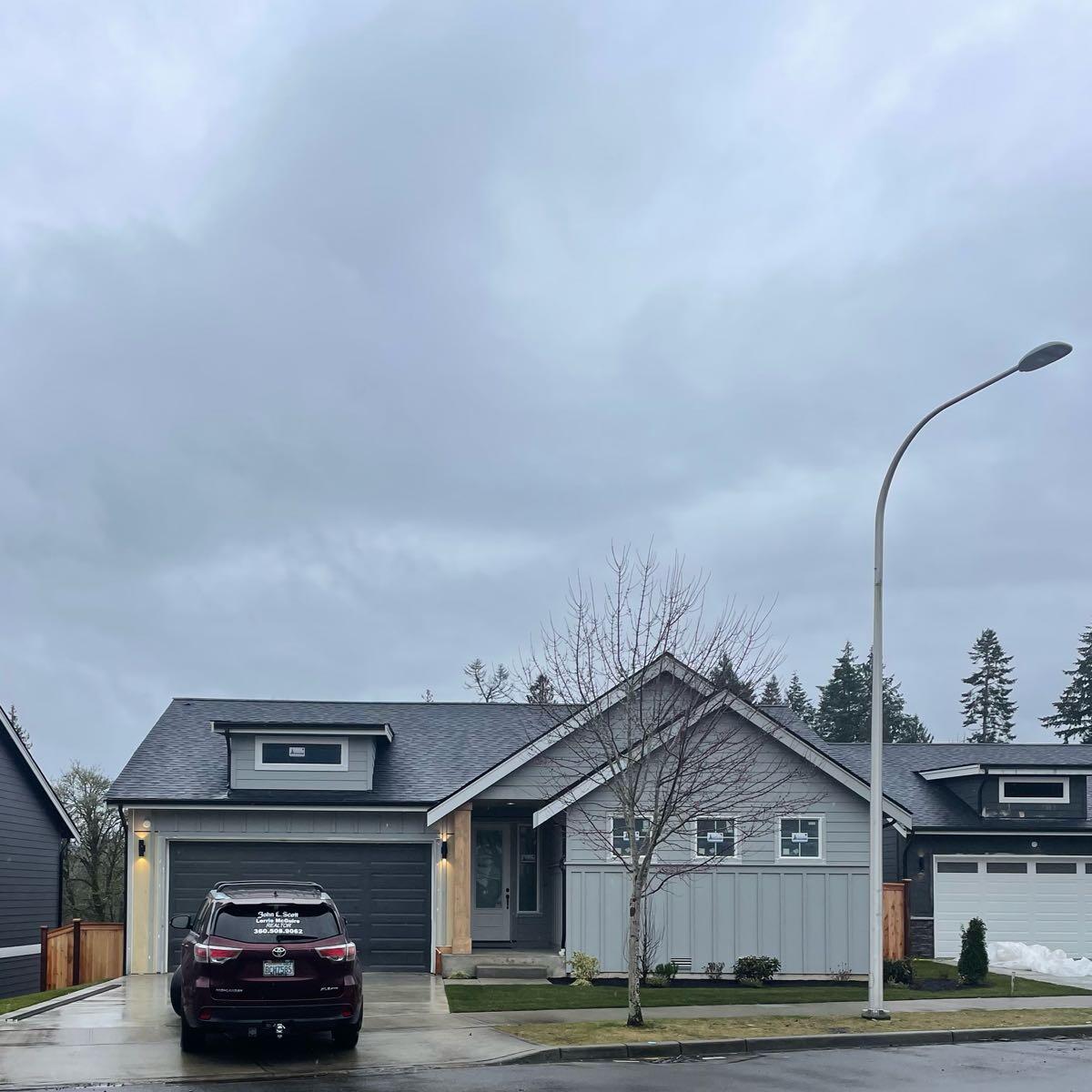 Lorrie McGuire, Broker for John L. Scott Centralia, WA Nextdoor