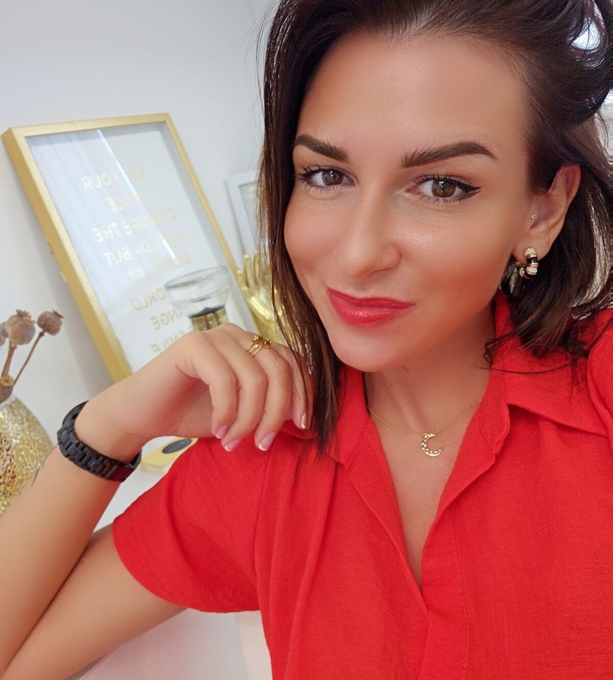 Arina.Studio - Windsor - Nextdoor