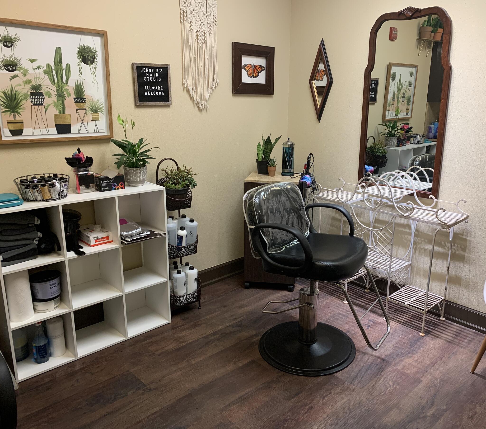 Jenny K's Hair Studio - 2 Connections - Highland Park, IL