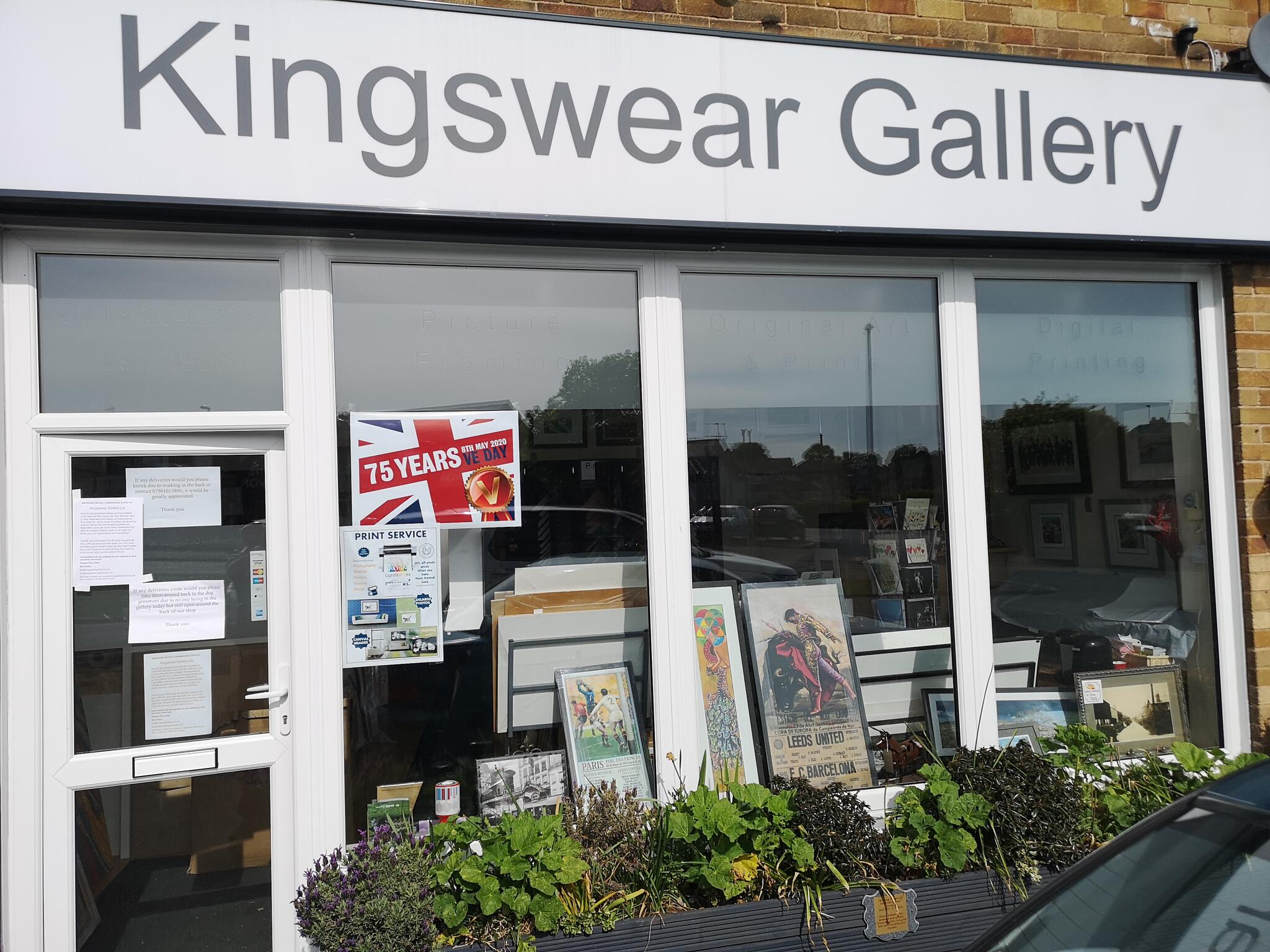 Kingswear Gallery ltd picture framing & photo printing. Leeds