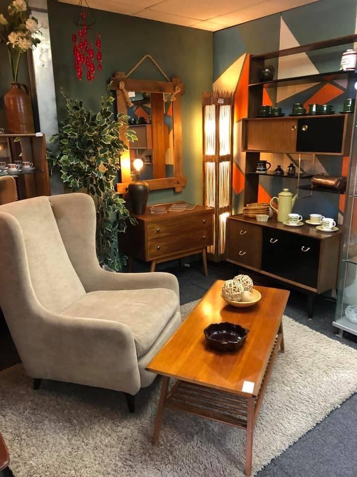 Furniture Centre London, Middlesex Nextdoor