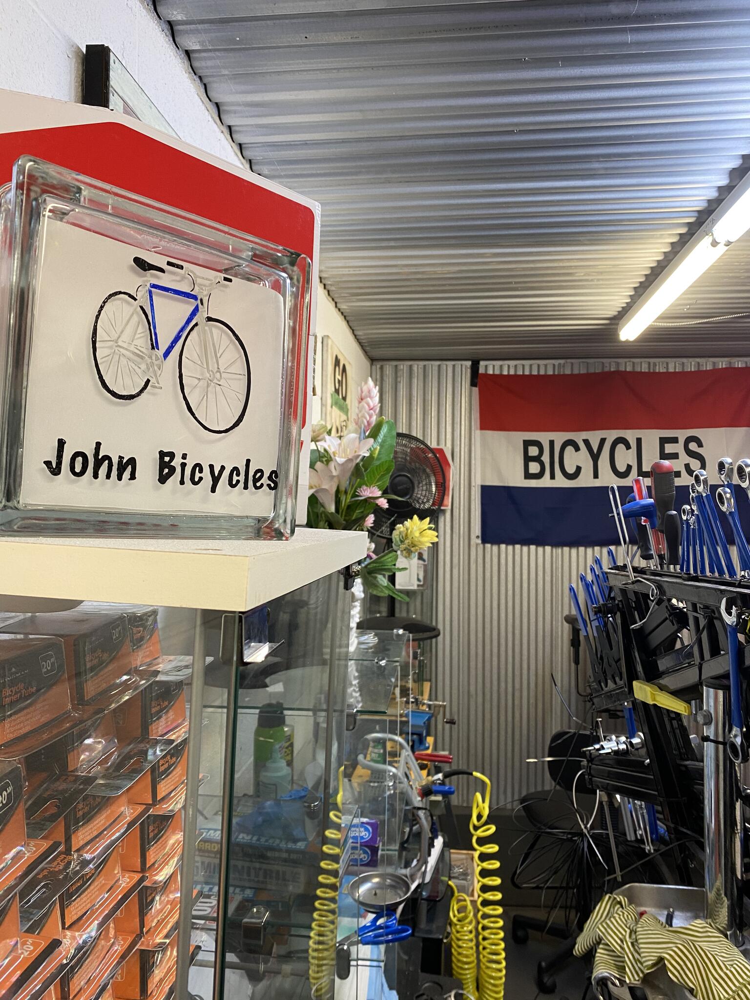 Johns bike online shop