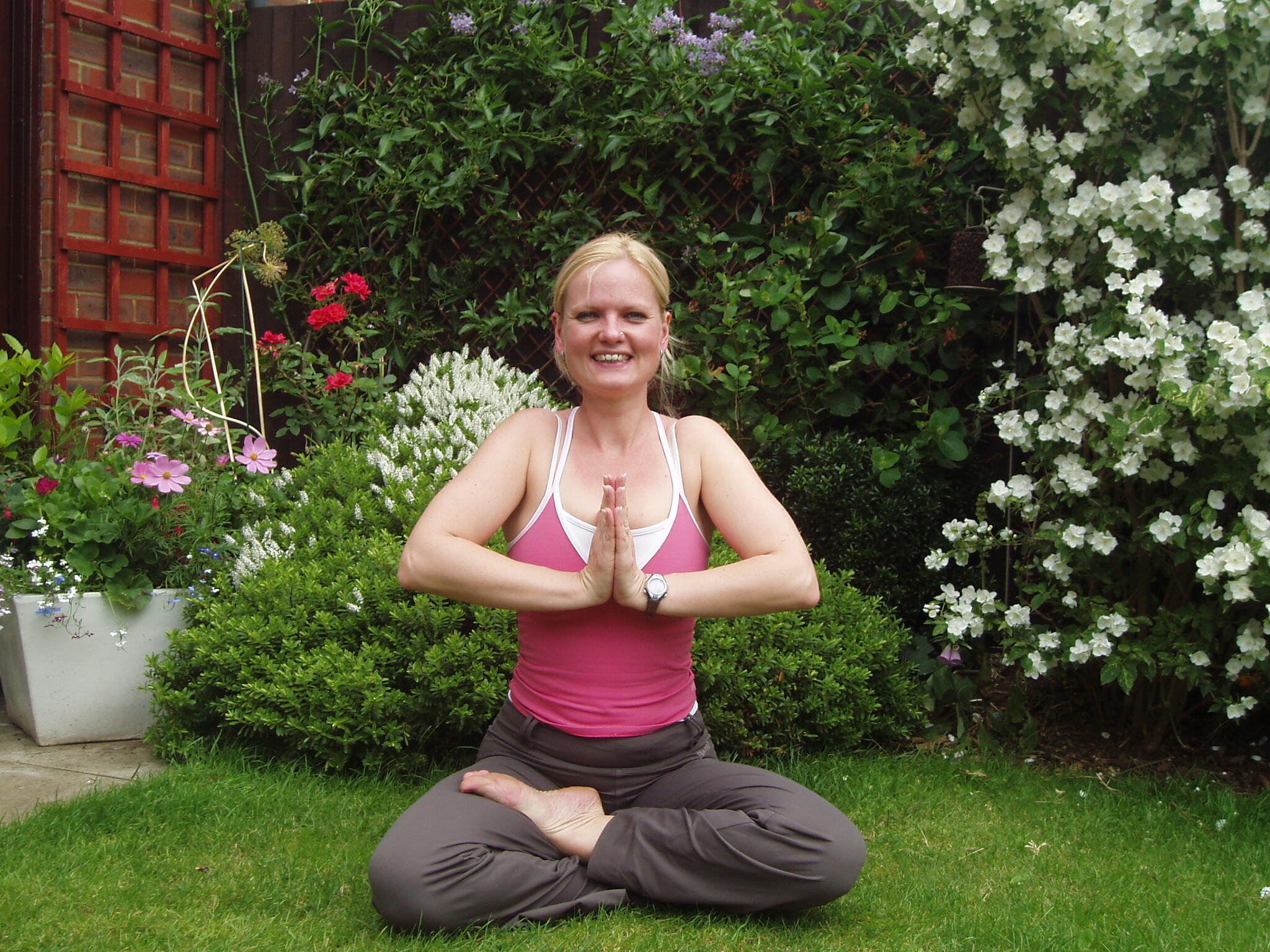 YOGA ONLINE Luton Nextdoor