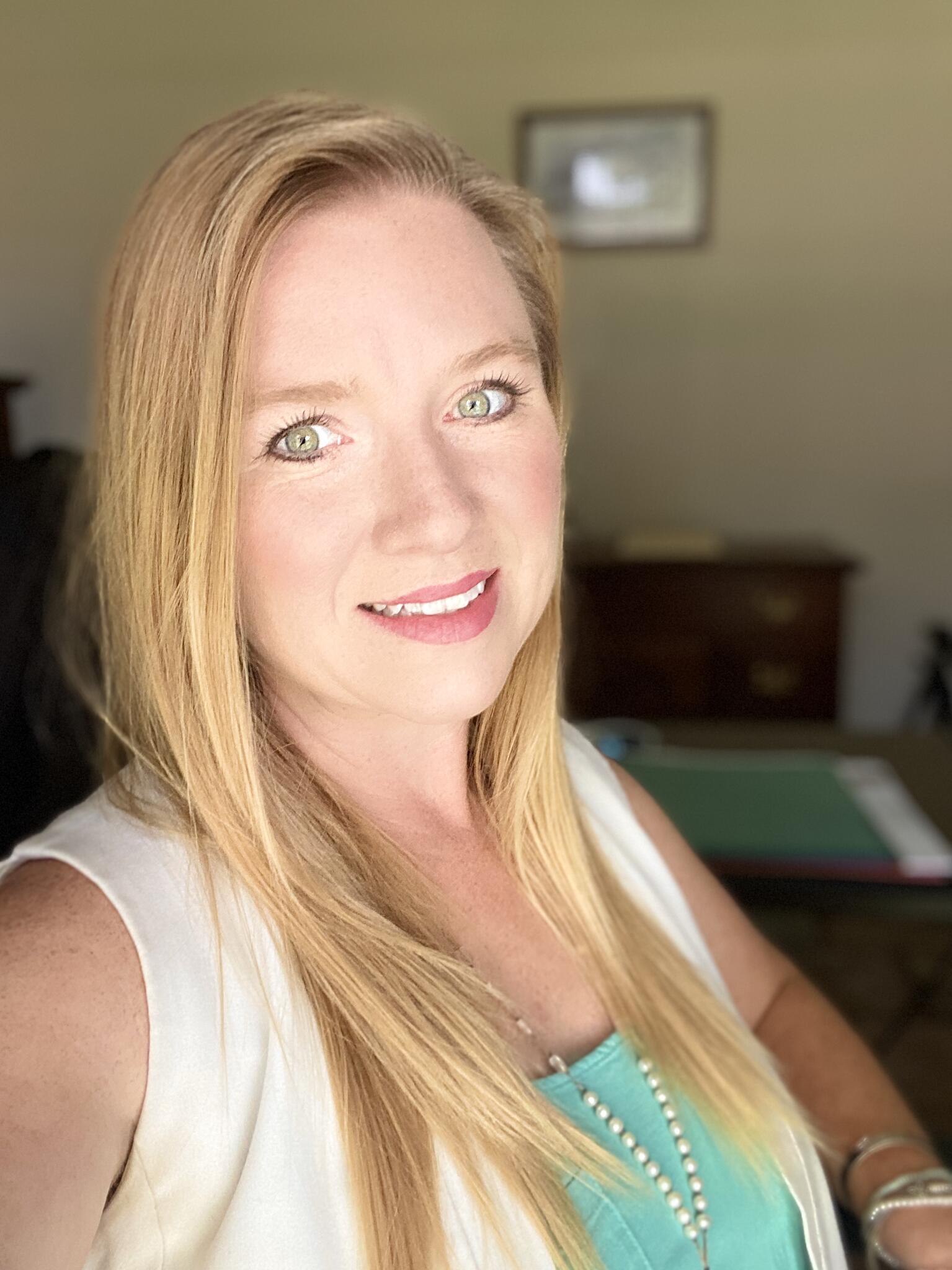 Nicole Falgout Proprie’te’ Shoppe Real Estate Nextdoor