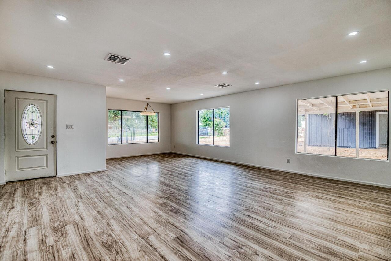 RIO SUN PROPERTIES LLC El Paso, TX Nextdoor