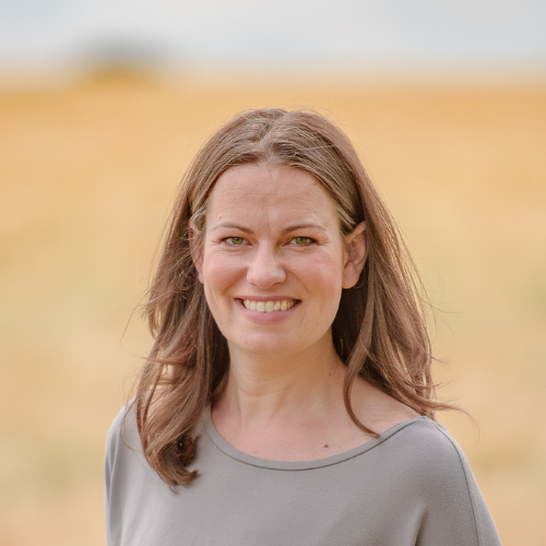 Emma Riedo Movement - Nextdoor