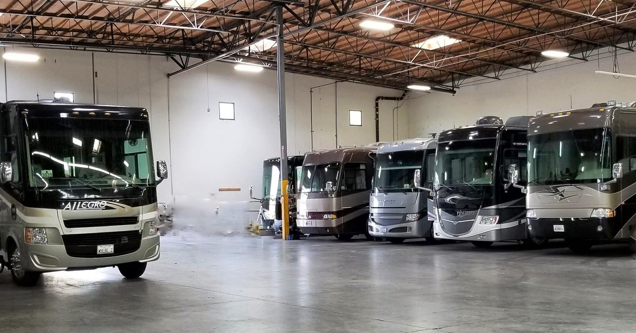 Custom Rv Paint Jobs Corona thumbnail