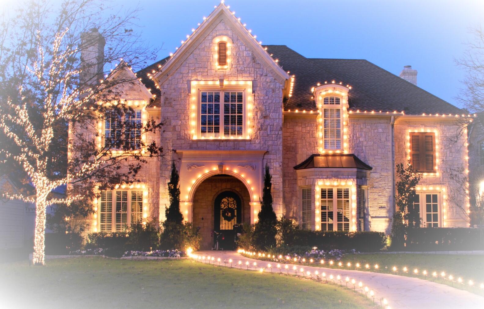 Lite It Up Christmas Light Installation Nextdoor