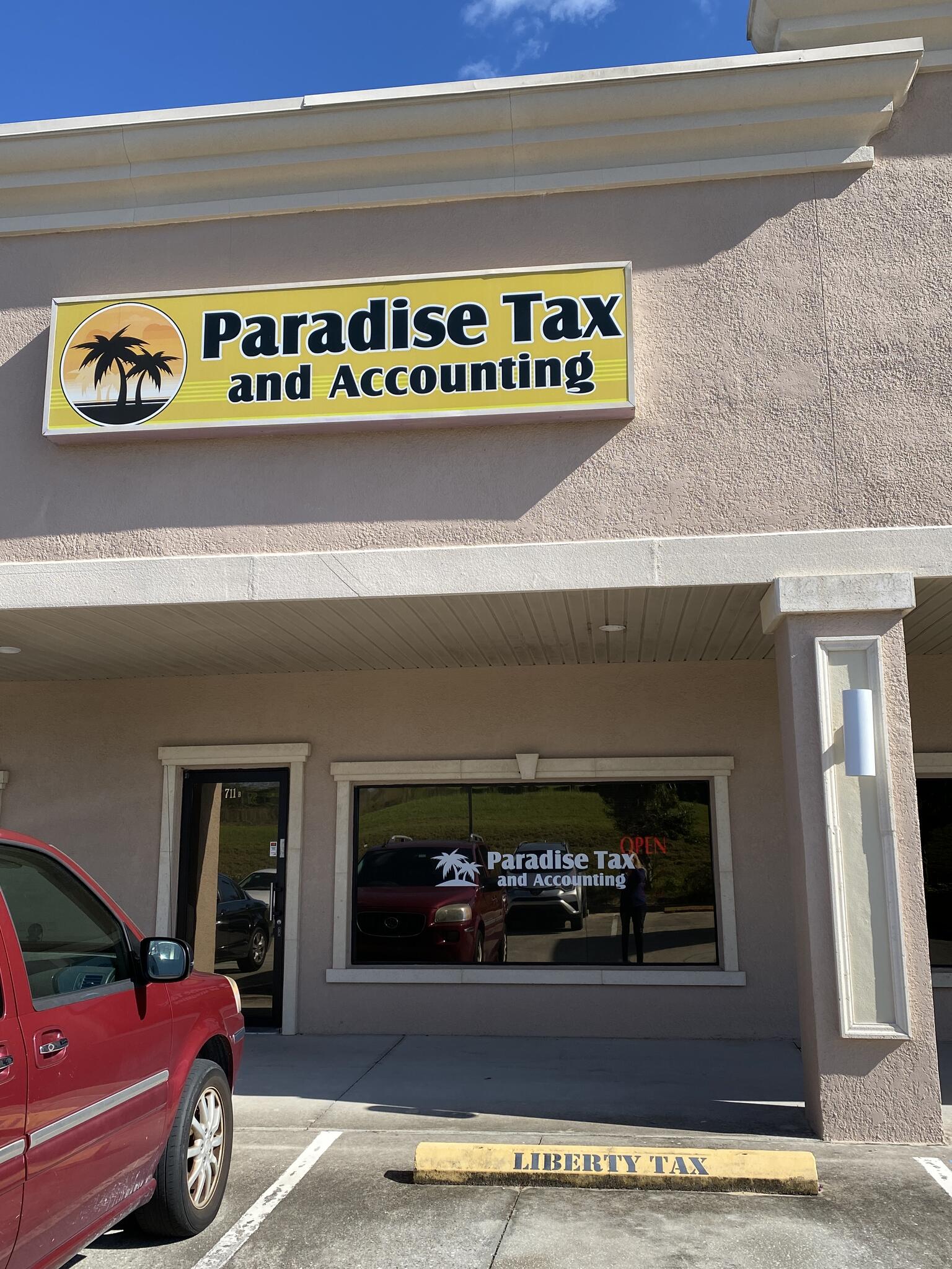 Tax Procrastinators Paradise Fort Myers Collector Offers Grace Period - yepm88w