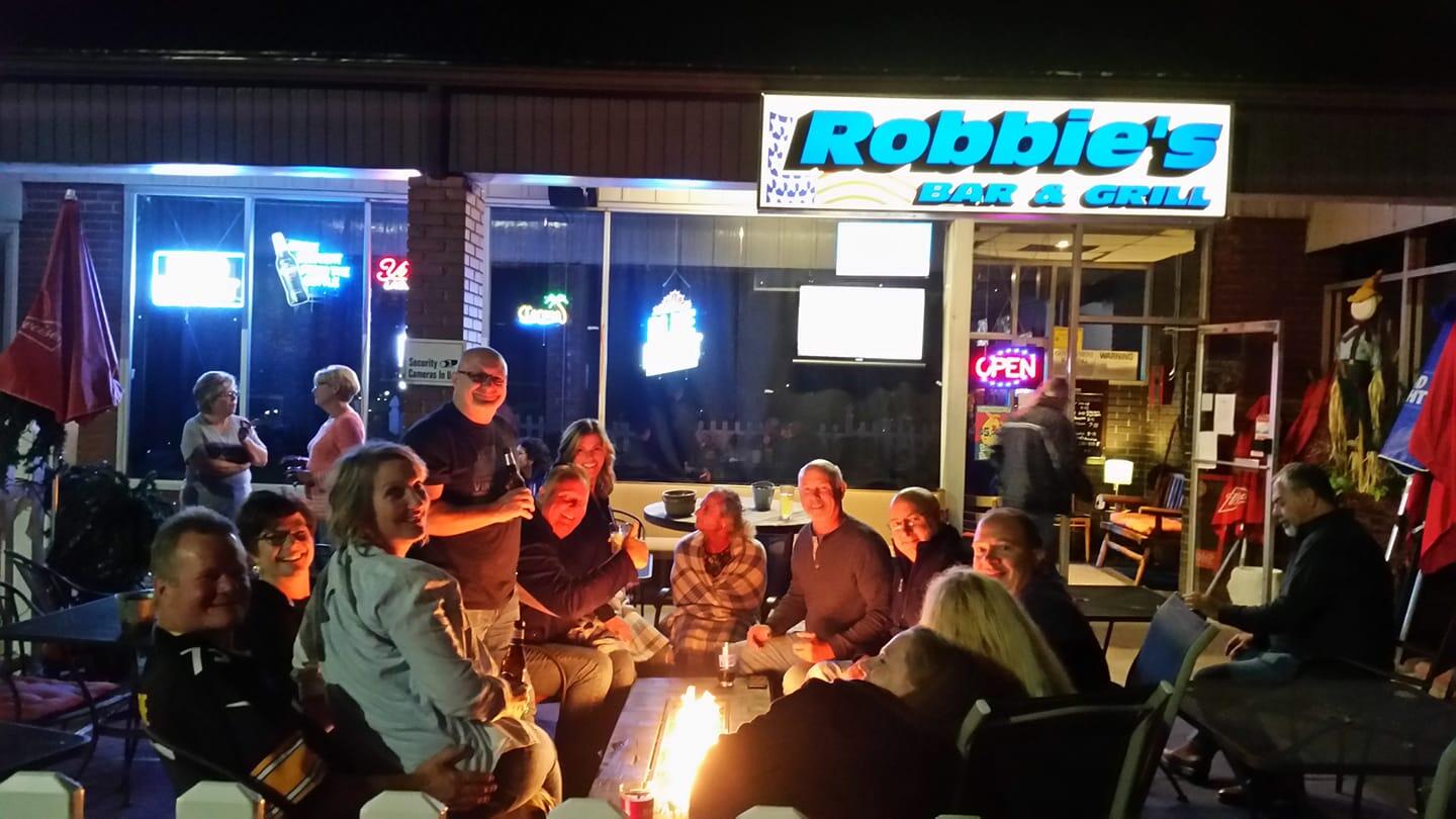 Robbies Bar And Grill Hilton Ny Nextdoor 4652