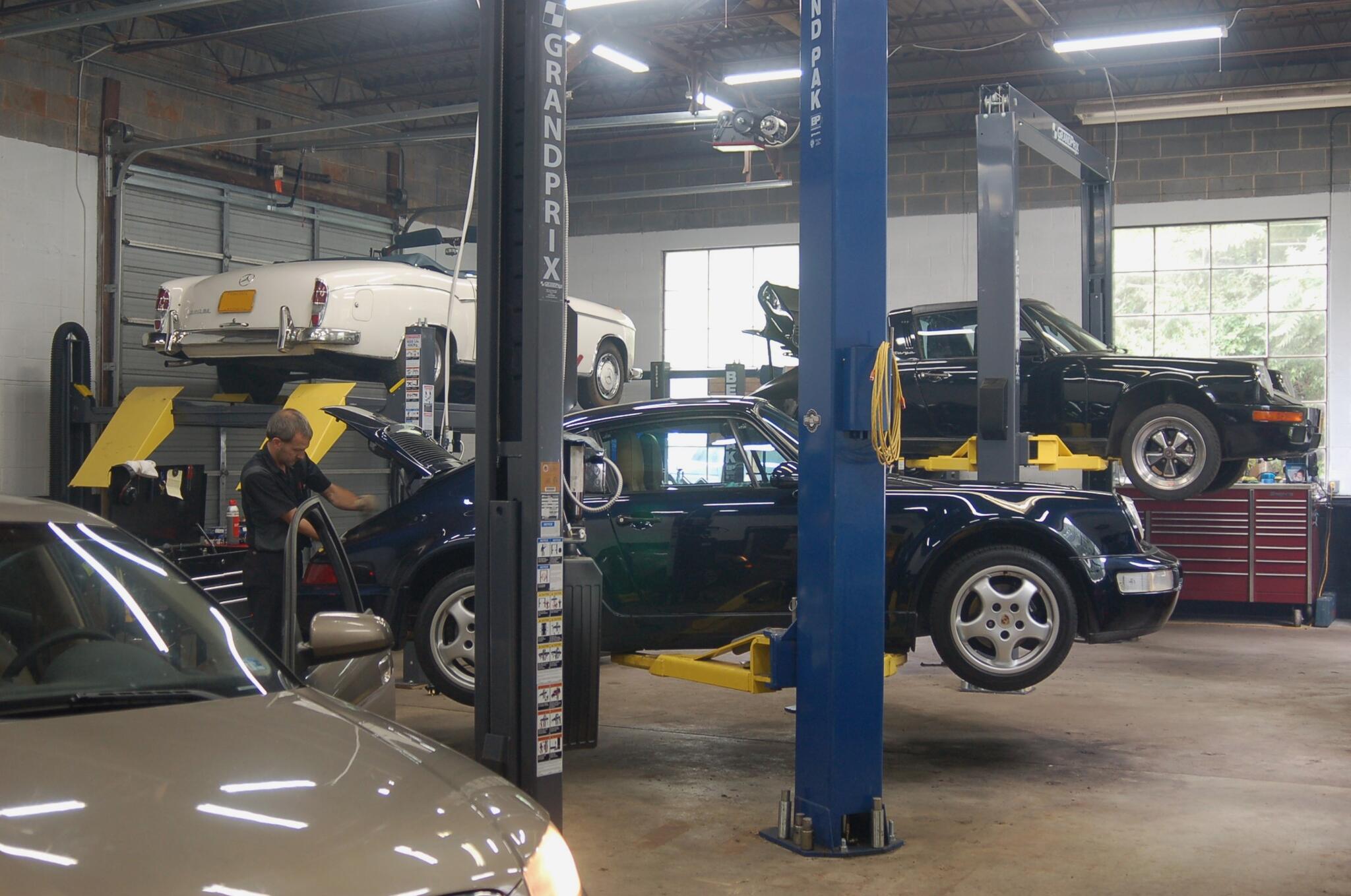 Euromotive, LLC German Auto Repair BMW, MINI, VW, Audi, Porsche ...