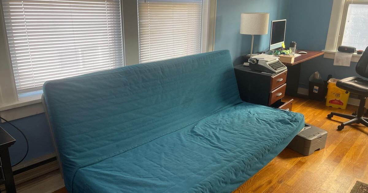 Futon couch FREE for Free in Seattle, WA For Sale & Free — Nextdoor