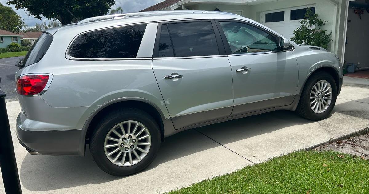 2011 Buick enclave SUV for 3500 in Boynton Beach, FL For Sale & Free