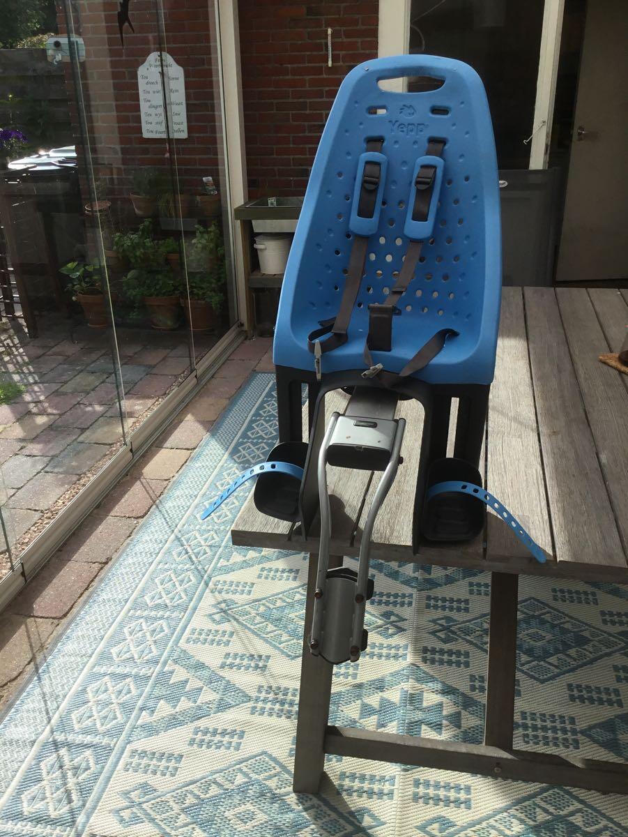 Driezitsbank Voor Gratis In Noordenveld, DR | Vondsten — Nextdoor