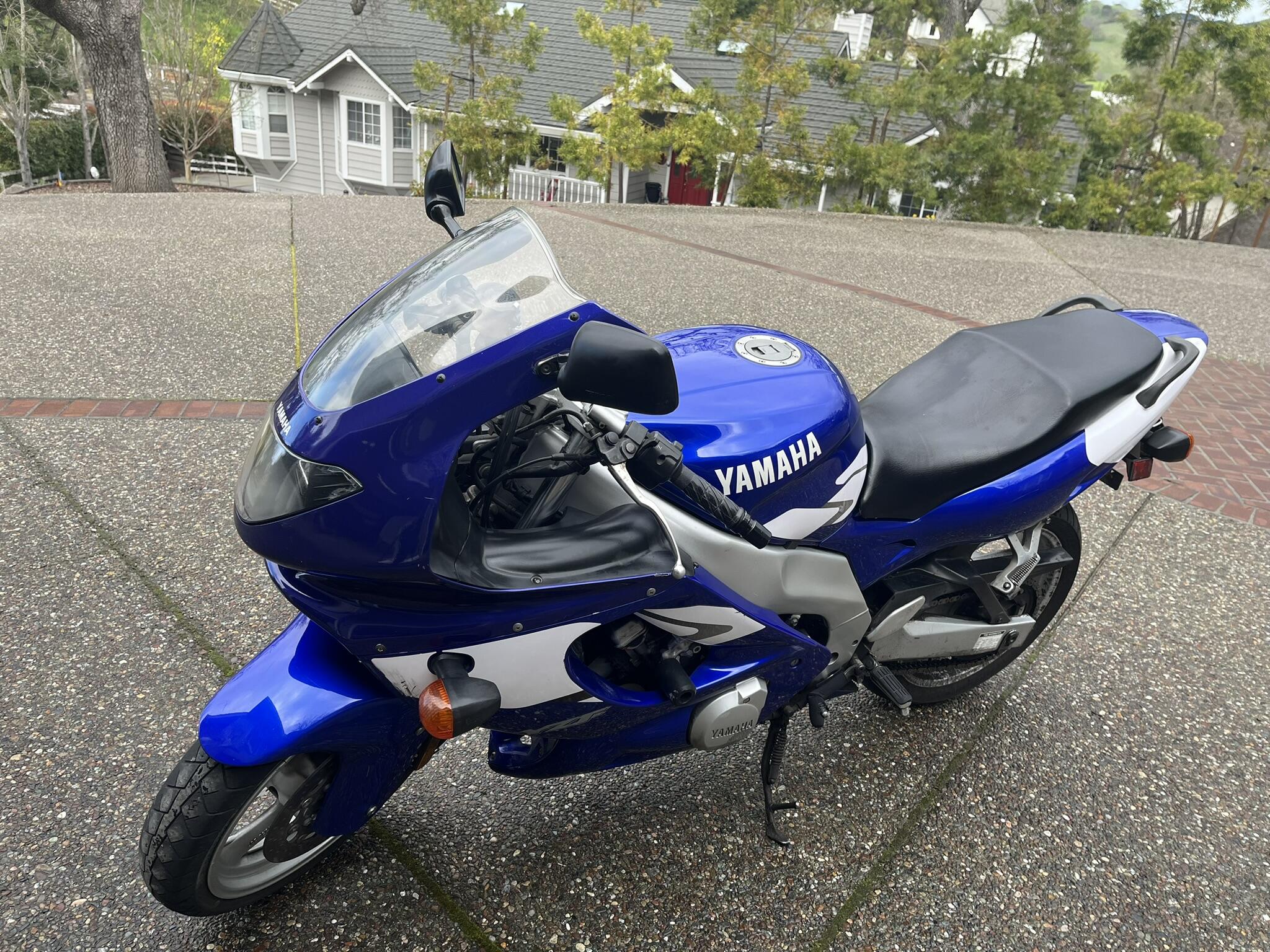 Get Ready for Spring Riding – Rare Find! 1998 Yamaha YZF 600R for $1995 ...