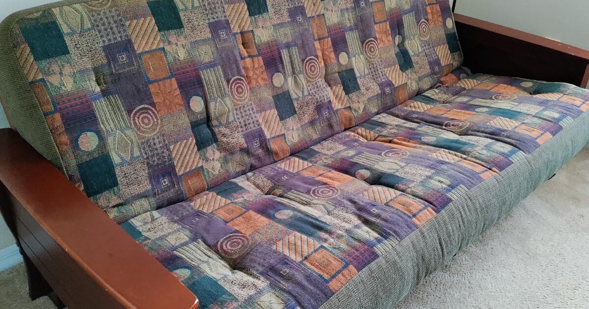 Full Size Functional Futon for Free in Tampa, FL For Sale & Free — Nextdoor