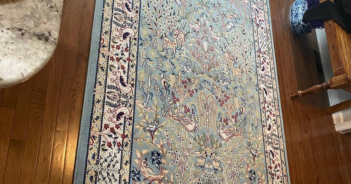 3 beautiful carpets for 105 in Southport, NC For Sale & Free — Nextdoor