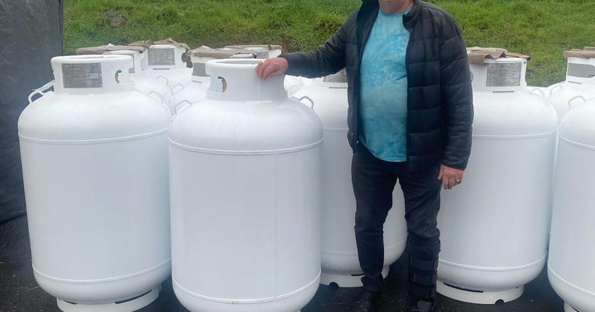LIKE NEW AND BRAND NEW PROPANE TANKS for 900 in Shingle Springs, CA