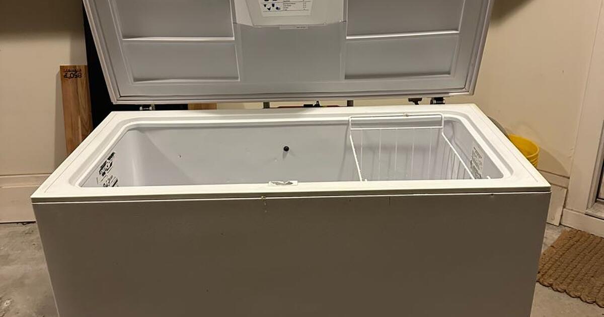 Chest Freezer for 30 in Marietta, GA For Sale & Free — Nextdoor