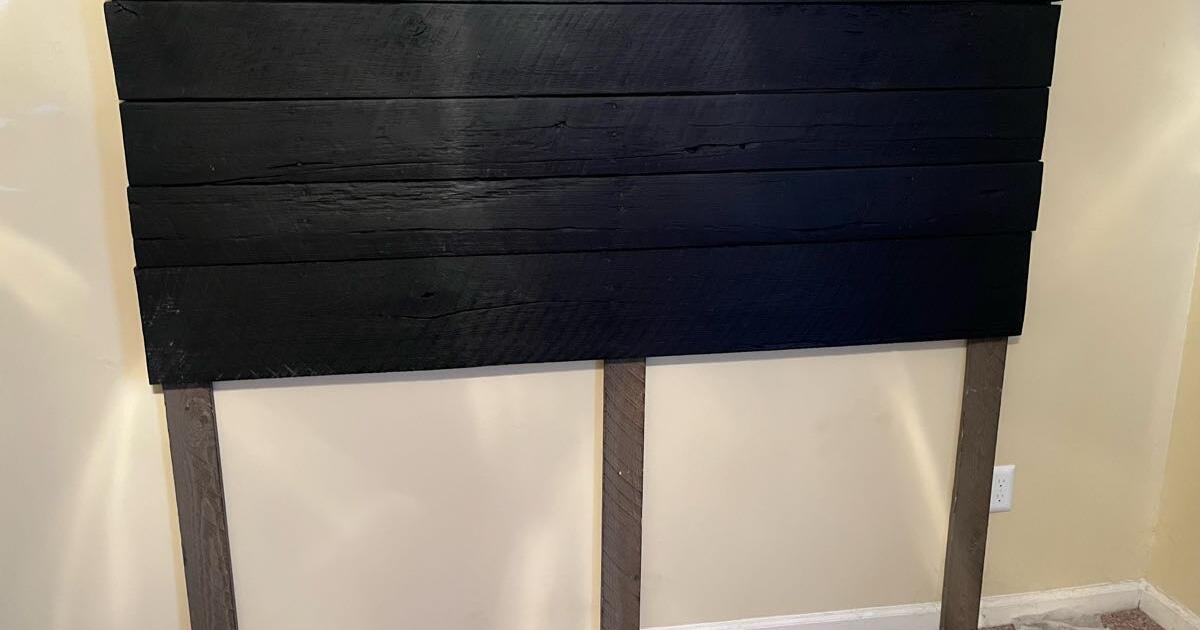 Barn wood queen headboard for Free in Chattanooga, TN For Sale & Free