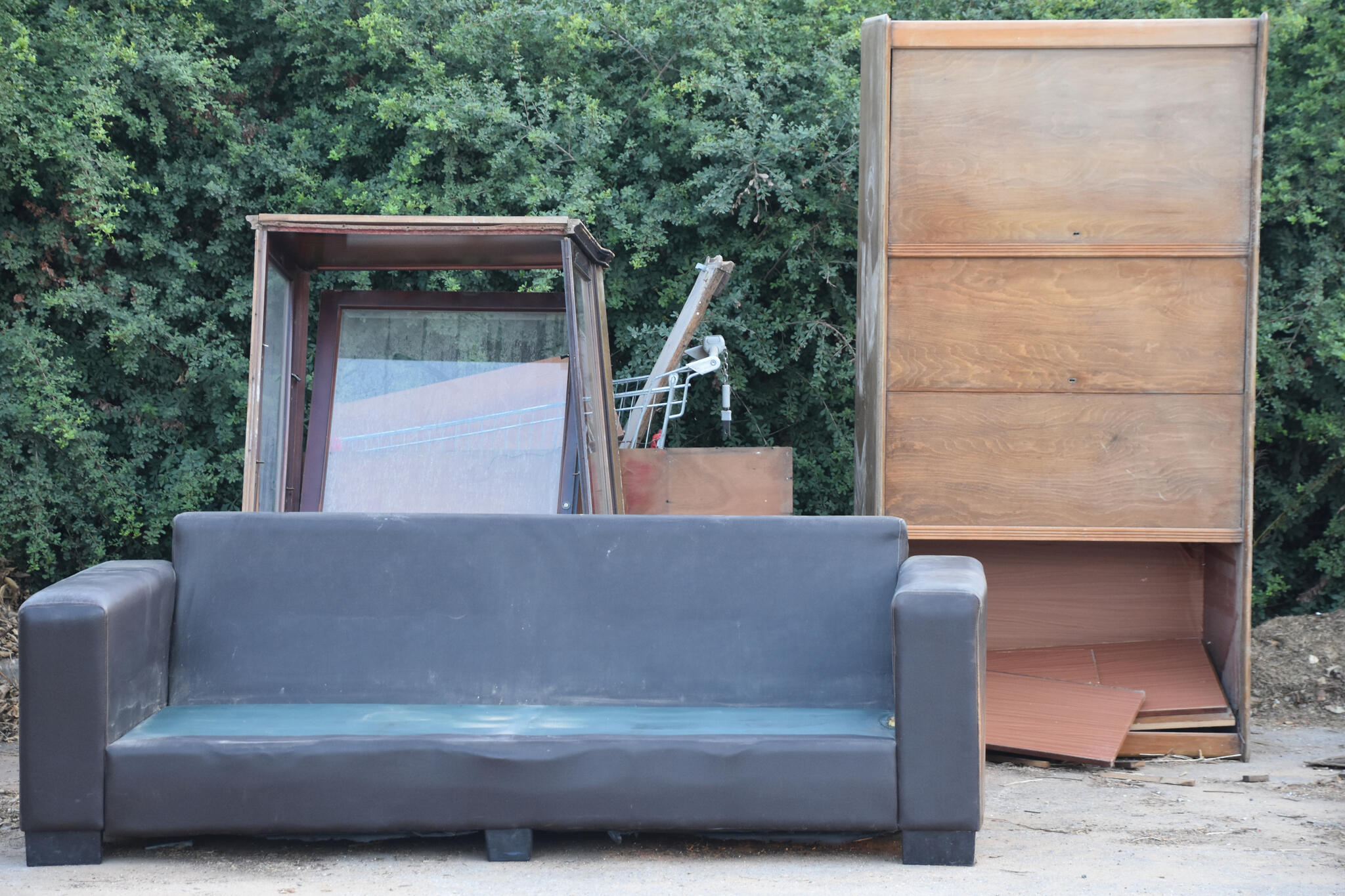 Bulky Item PickUp & DropOff (Louisville Waste District) — Nextdoor