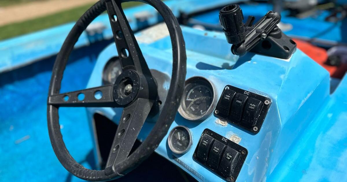 Fishing Boat for 3000 in Wichita, KS Finds — Nextdoor