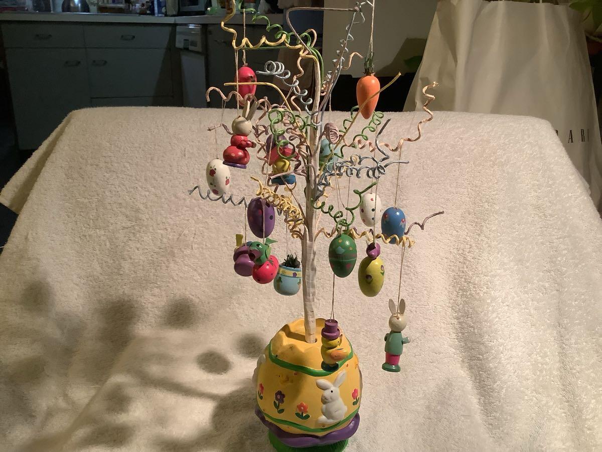 Vintage Ceramic Easter tree for 10 in Kingsville, MD For Sale & Free