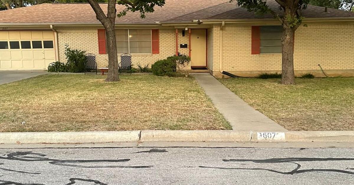 Neighborhood Garage Sales in TX For Sale & Free — Nextdoor