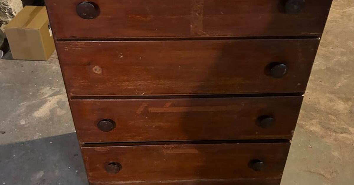 Dresser for 15 in Cincinnati, OH For Sale & Free — Nextdoor