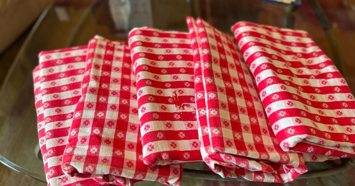 Tablecloths for Free in Dallas, TX Finds — Nextdoor