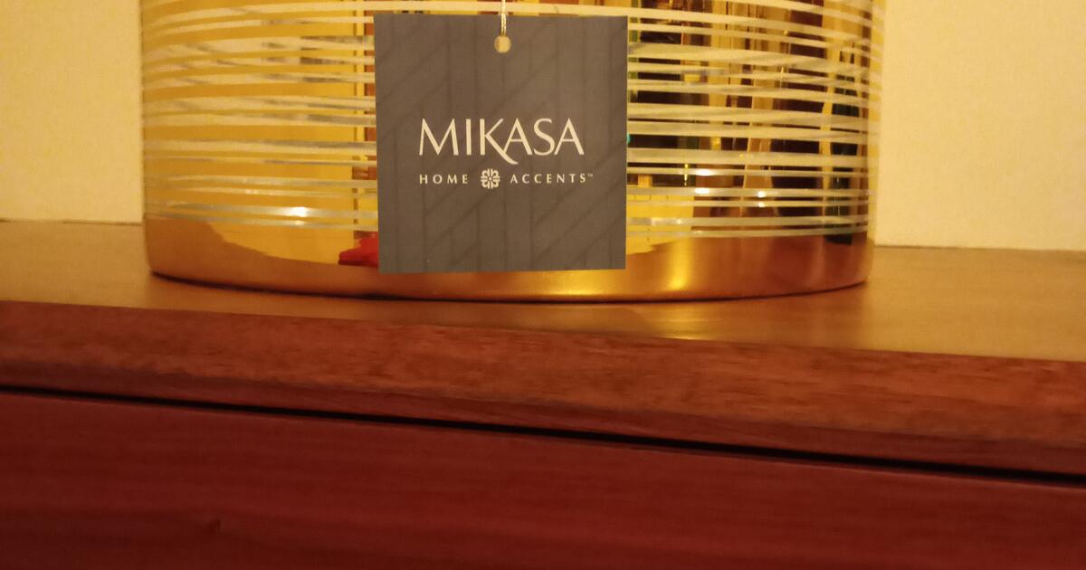 New Beautiful Mikasa Home Accents Gold Ombre Round Glass Vase Size Is   03ddb792e652ba6298aafb45b65f9c06 .crop1200x630 