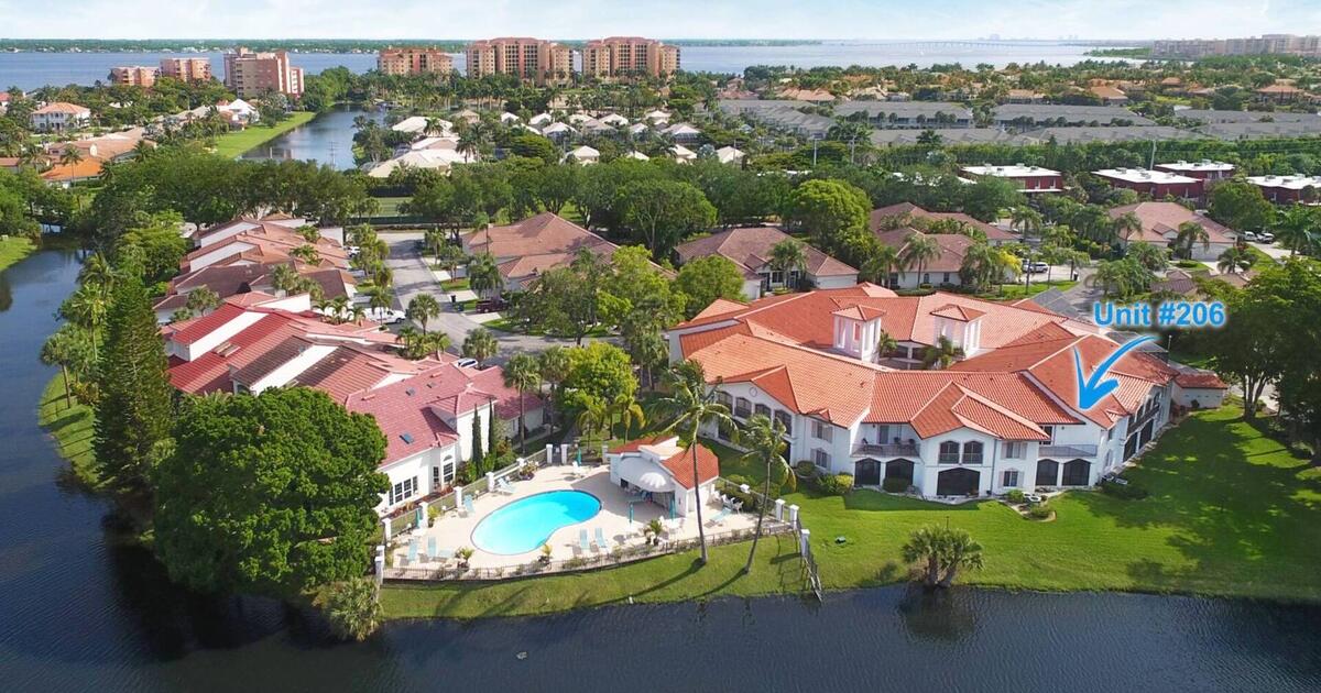 Peppertree Pointe 2/2 Condo REDUCED 319k for 319000 in Cape Coral, FL