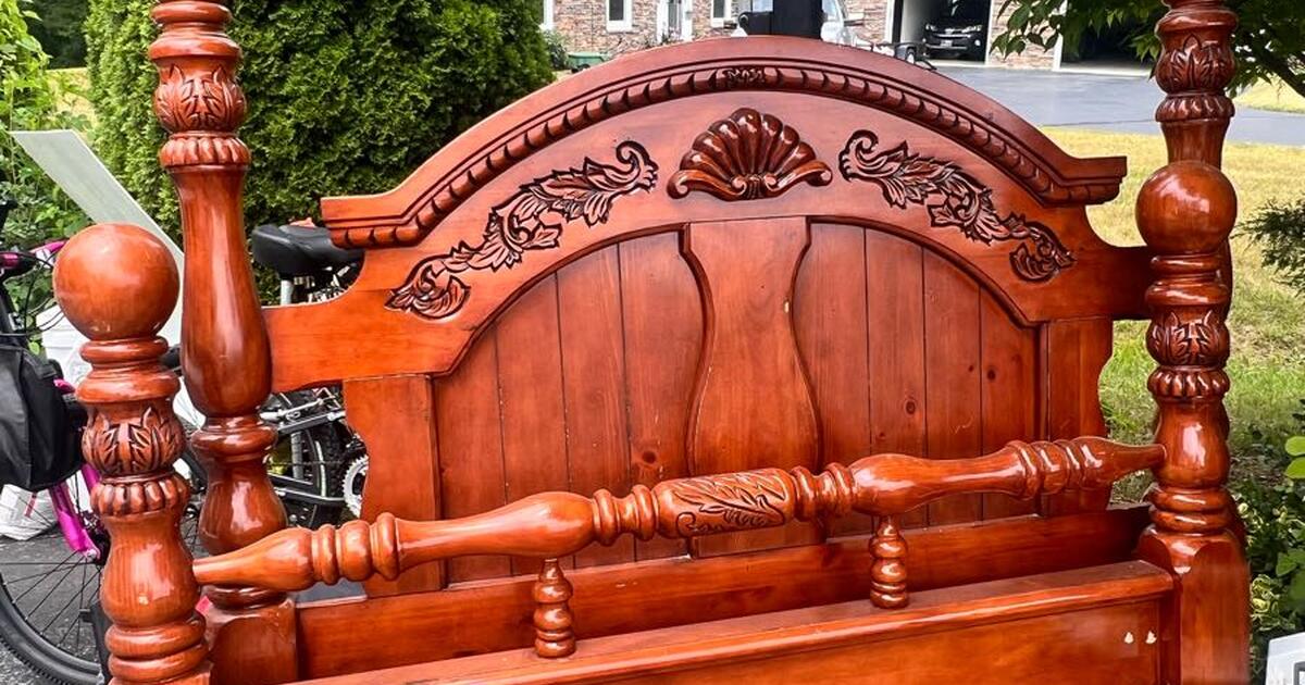 bed-frame-with-headboard-baseboard-for-free-in-east-berlin-pa-for