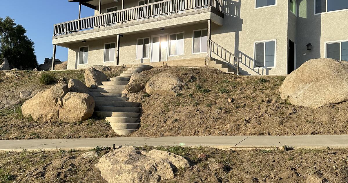 StoneHenge ranch for 1500 in Hemet, CA For Sale & Free — Nextdoor