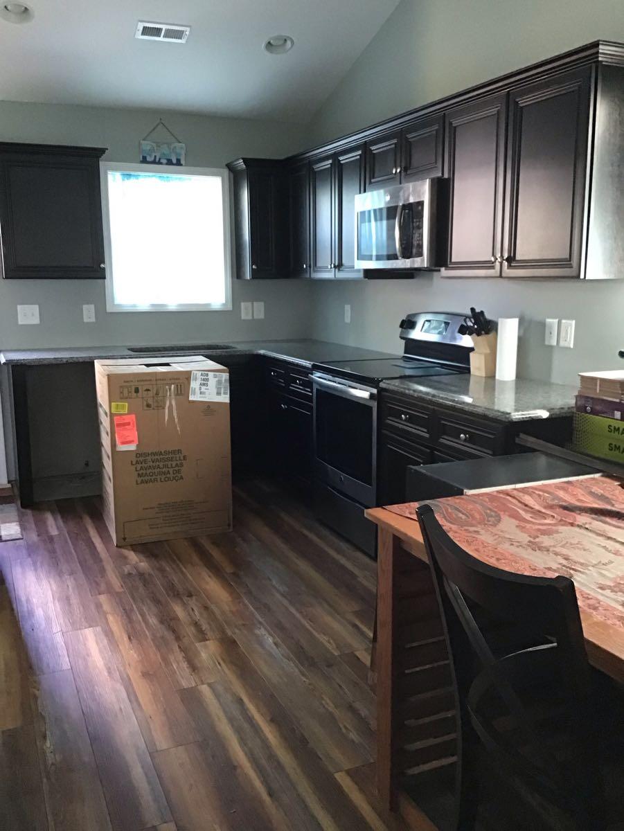 Luxury Vinyl Plank Flooring for 40 in Southport, NC For Sale & Free