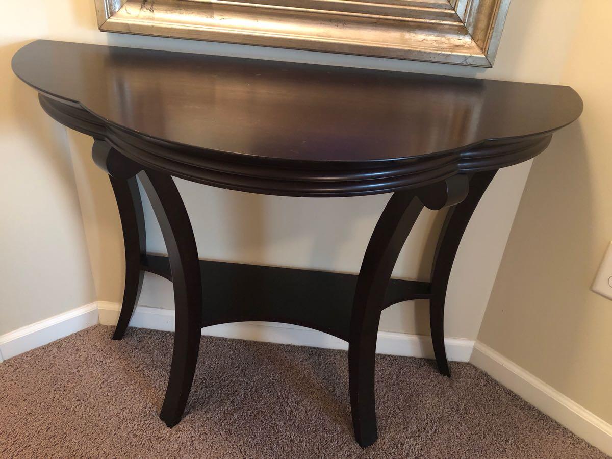 Rare Antique Bombay Accent Table for 100 in Durham, NC For Sale