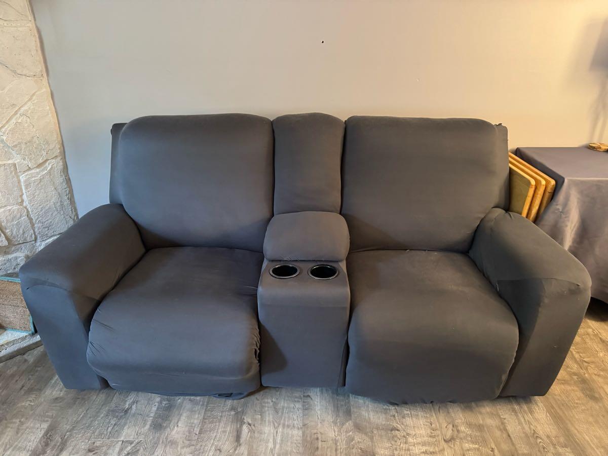 Gray Electric Reclining Sofa with Cup Holders
