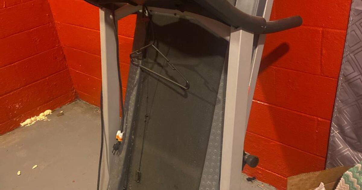 Tread mill for Free in Belton, MO Finds — Nextdoor