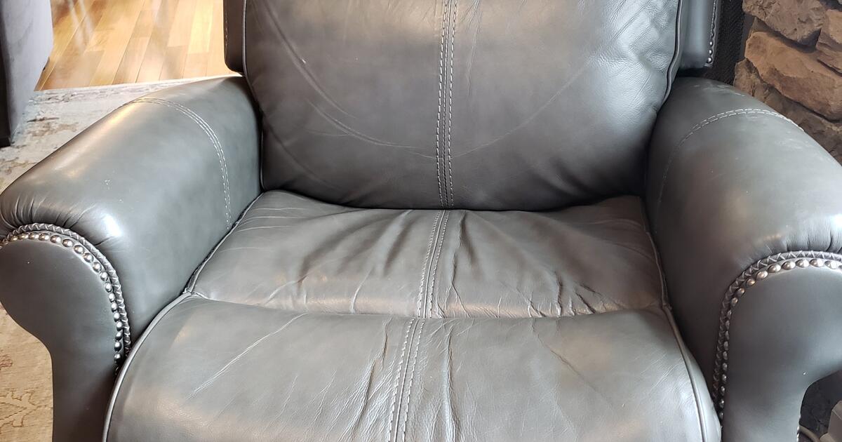 Gray Leather Recliner Power for 60 in Easton, PA For Sale & Free — Nextdoor