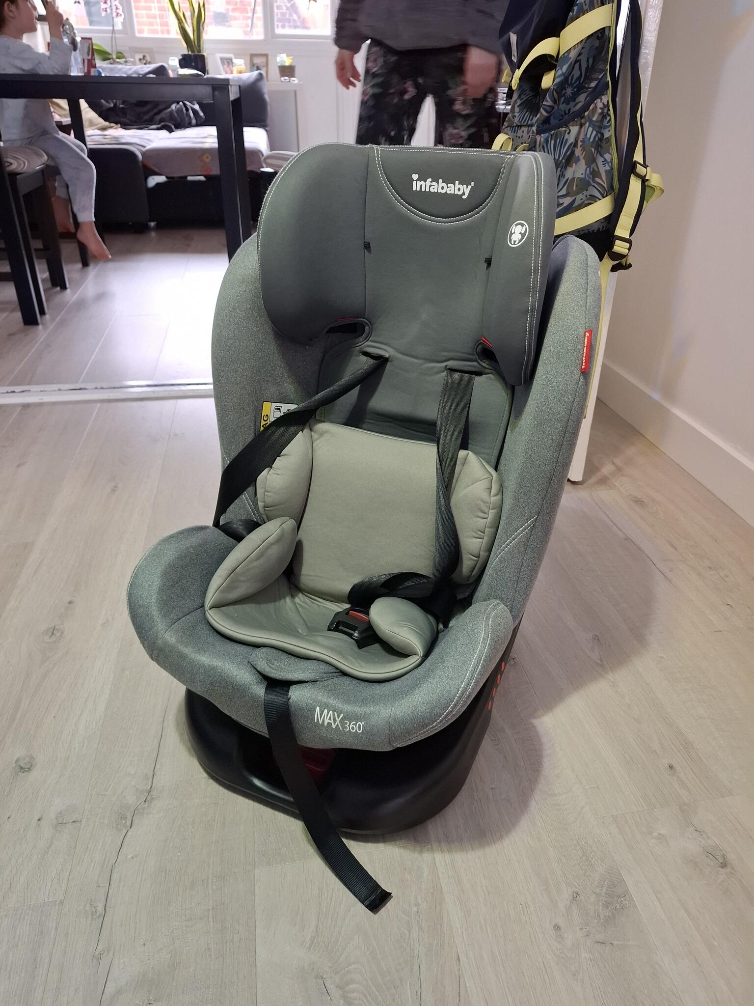 Infababy 360 Degrees Car Seat For £40 In London, Engl& For Sale