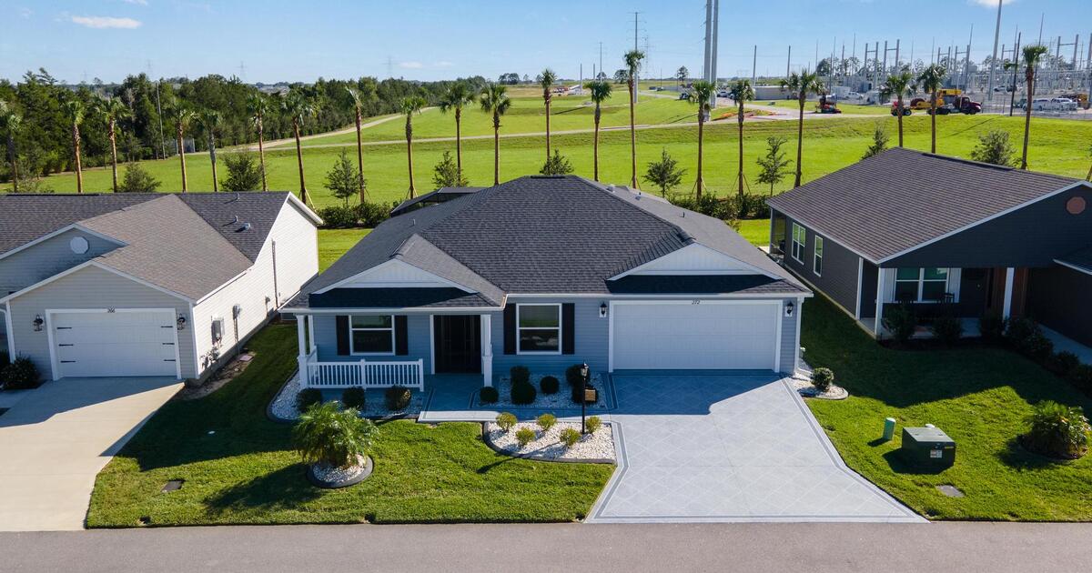 Home for SaleCitrus Grove, The Villages for 419000 in The Villages